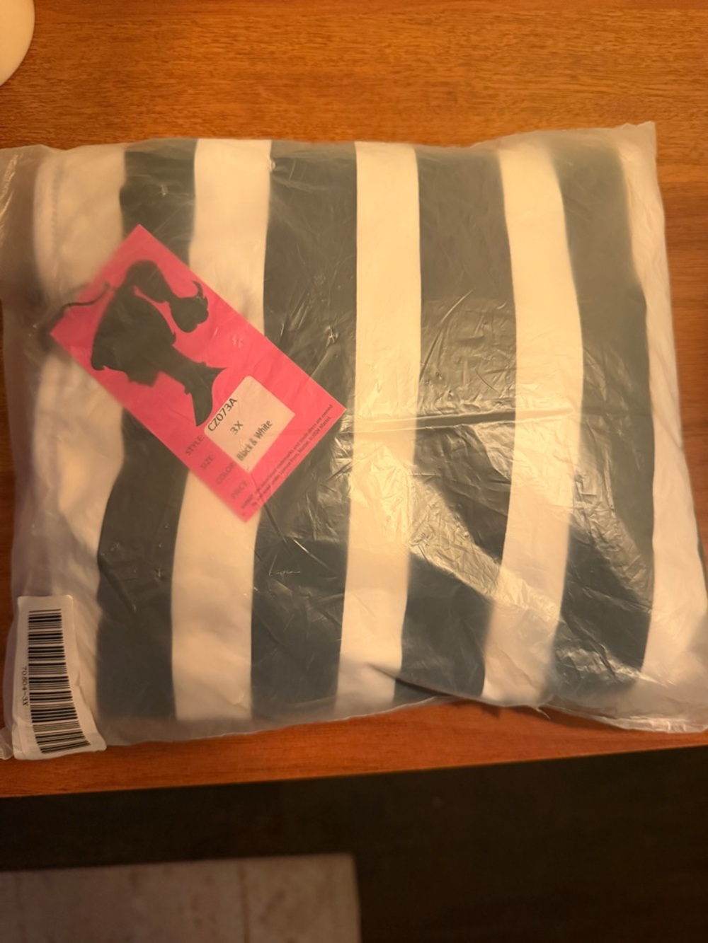 Unique Vintage Barbie Black and White Chevron One-Piece Swimsuit 3X Never Used - Picture 3 of 3